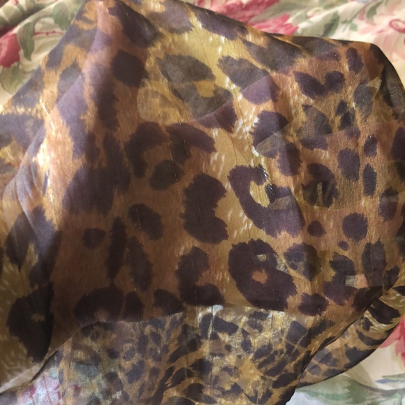 VINTAGE Cheeta Print Scarf Made in Italy Animal Print + Gold Stripe 62’x14.5” - Picture 14 of 16